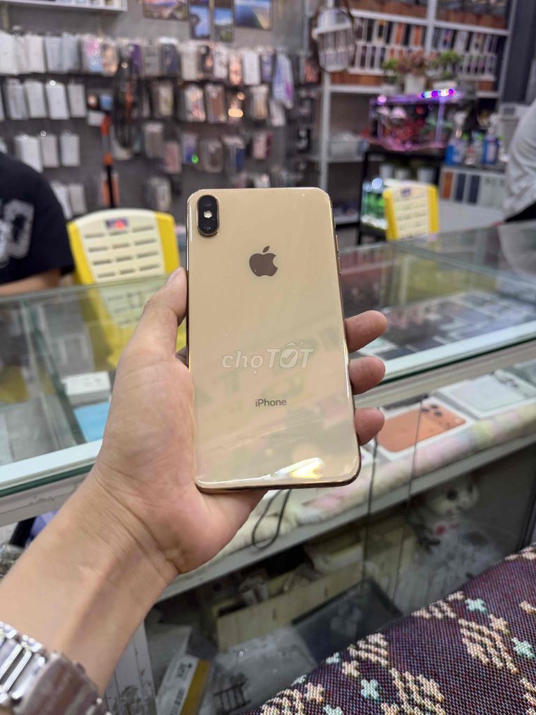 iPhone XS Max 64GB Vàng giá 3 triệu. Mua bán Điện thoại tại Quận Hải Châu Đà Nẵng được đăng bởi Hoàng Táo 273 Nguyễn Hoàng hình 1