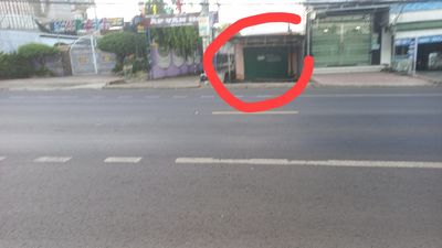 BÁN ĐẤT KÈM NHÀ CẤP 4