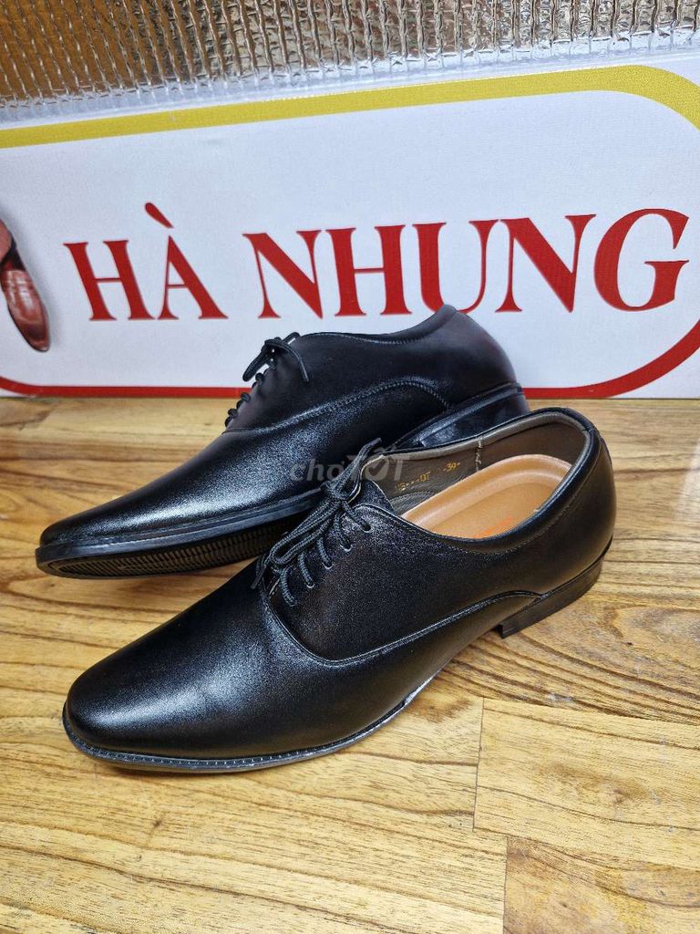 Giày tây Nam Da bò Đen Đế su. Mua bán Giày dép tại Quận Cẩm Lệ Đà Nẵng được đăng bởi HIỆU GIÀY TÂN TIẾN ĐÀ NẴNG hình 1