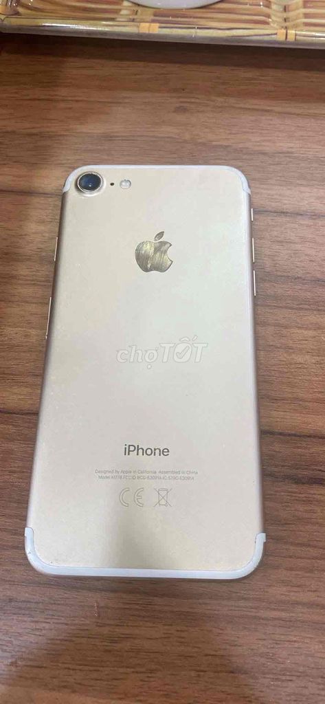 Apple iPhone 7 32GB Vàng Đã qua sử dụng. Mua bán Điện thoại tại Quận Tân Bình Tp Hồ Chí Minh được đăng bởi Nguyễn Thanh hình 1