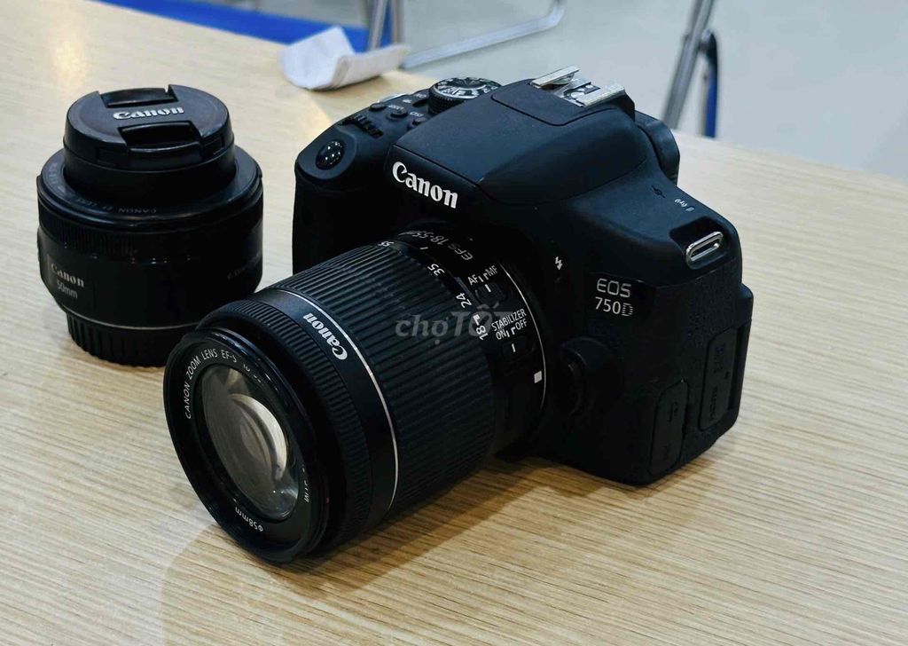 Máy ảnh Canon EOS 750D Đen 18-55 IS STM. Mua bán Máy ảnh, Máy quay tại Quận Đống Đa Hà Nội được đăng bởi Bảo Táo Store hình 1