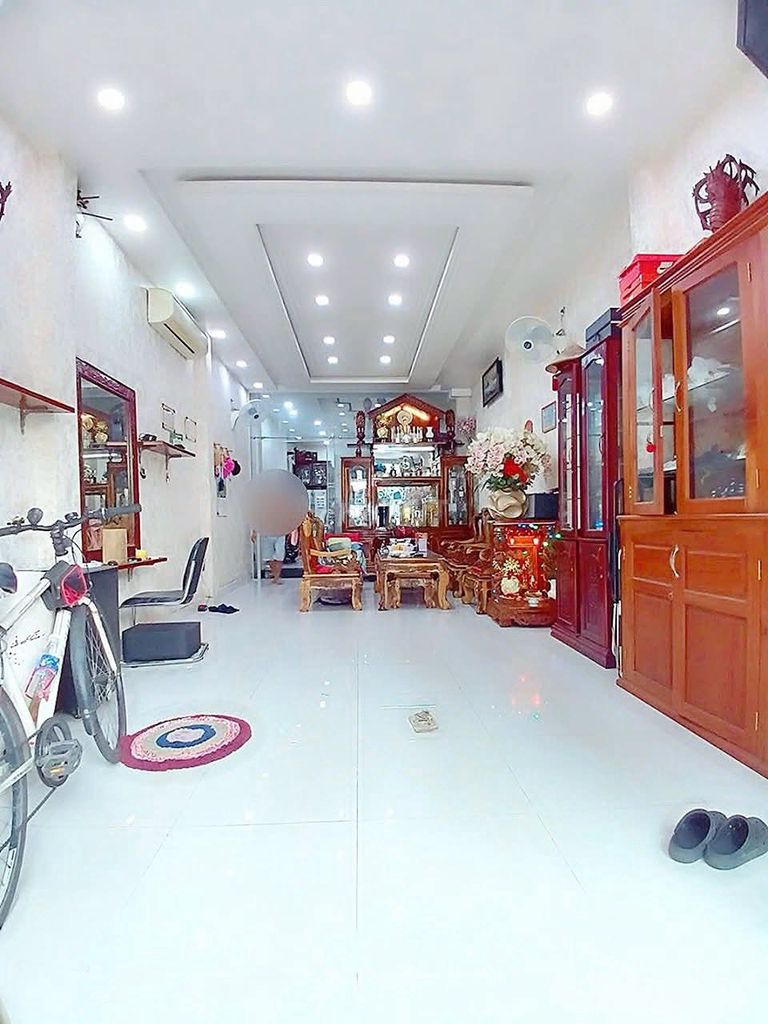Cho thuê nhà hẻm xe hơi Nguyễn Hữu Dật