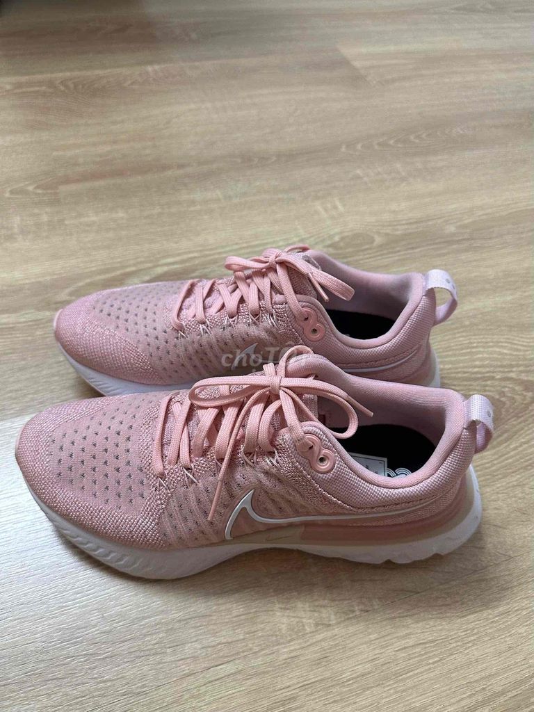 Giày chạy bộ Nike React Infinity Run Flyknit 2 Nữ. Mua bán Giày dép tại Quận Cái Răng Cần Thơ được đăng bởi Nguyễn Phạm Anh Vũ hình 1