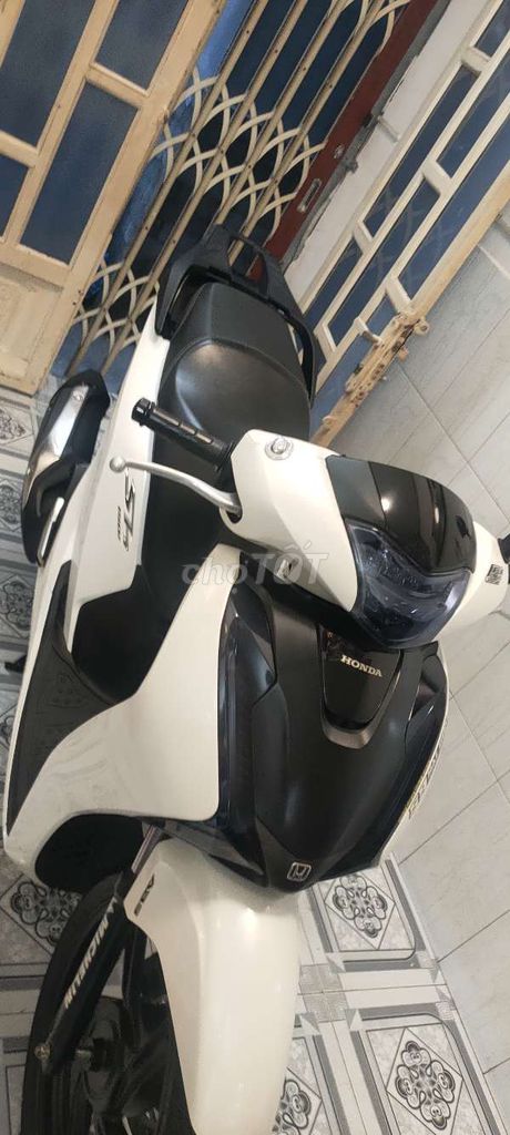 Xe SH150 abs. Mua bán Xe máy tại Quận Bình Thạnh Tp Hồ Chí Minh được đăng bởi Tấn hình 15