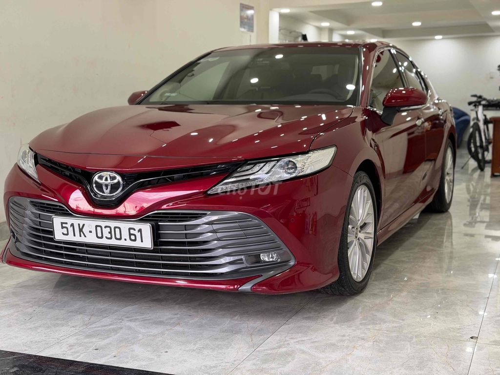 Toyota Camry 2021 2.5Q  32000 km full lịch sữ hãng. Mua bán Ô tô tại Quận 12 Tp Hồ Chí Minh được đăng bởi Tân hình 3