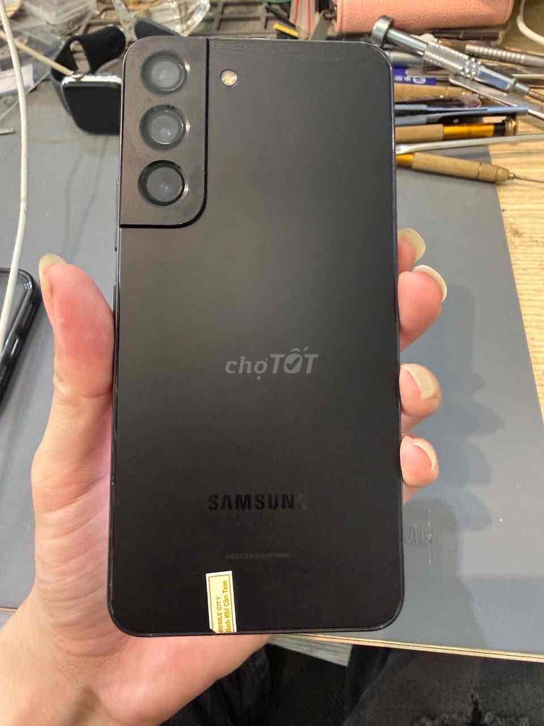 Samsung Galaxy S22 8GB/128GB Đen. Mua bán Điện thoại tại Quận Đống Đa Hà Nội được đăng bởi Thanh lý cầm đồ hình 1