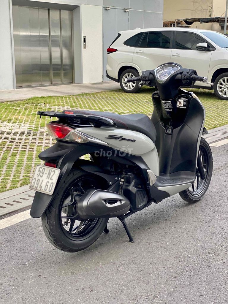 Cần bán xe Honda SH Mode 2013 bstp giấy tờ đầy đủ. Mua bán Xe máy tại Quận Gò Vấp Tp Hồ Chí Minh được đăng bởi Cửa hàng xe máy văn phúc hình 7