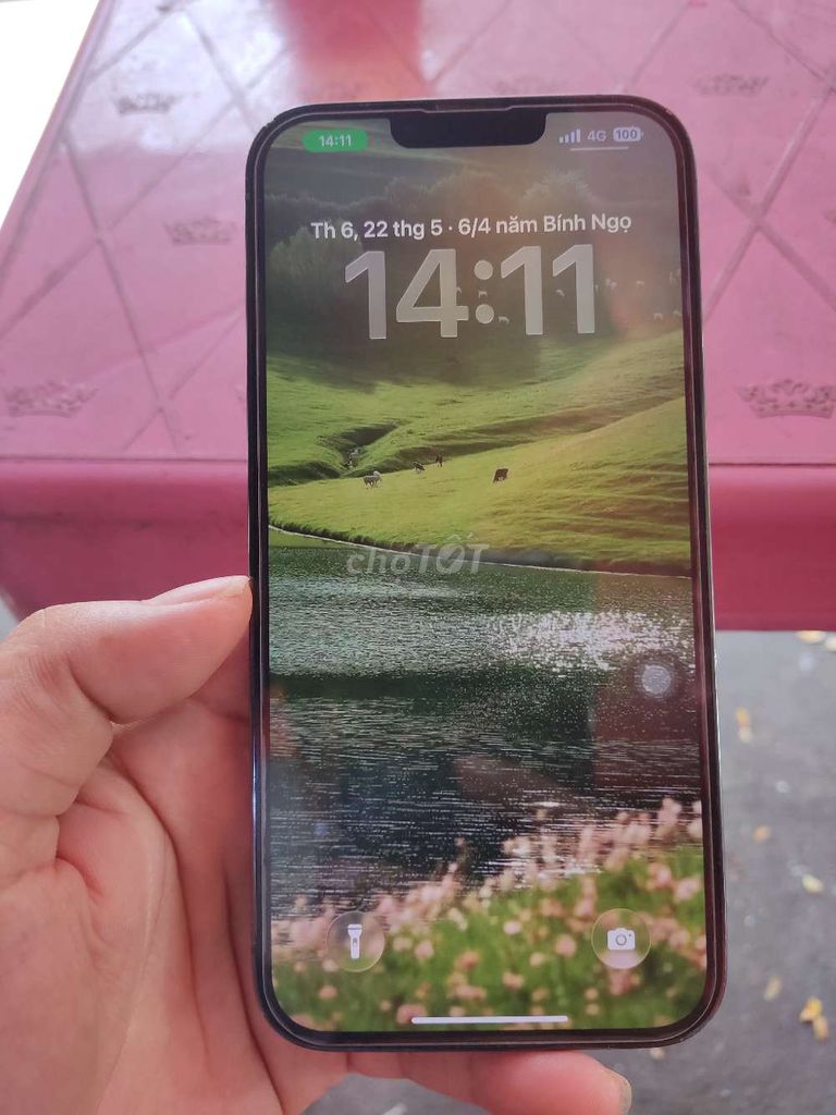iPhone 13 Pro Max Xám Đã sử dụng. Mua bán Điện thoại tại Quận Tân Phú Tp Hồ Chí Minh được đăng bởi Phạm Văn  hình 1