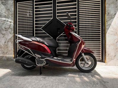 Lead 125 đề từ màu đỏ đô cần bán. xe đep máy êm. Mua bán Xe máy tại Quận 11 Tp Hồ Chí Minh được đăng bởi Anh Bên