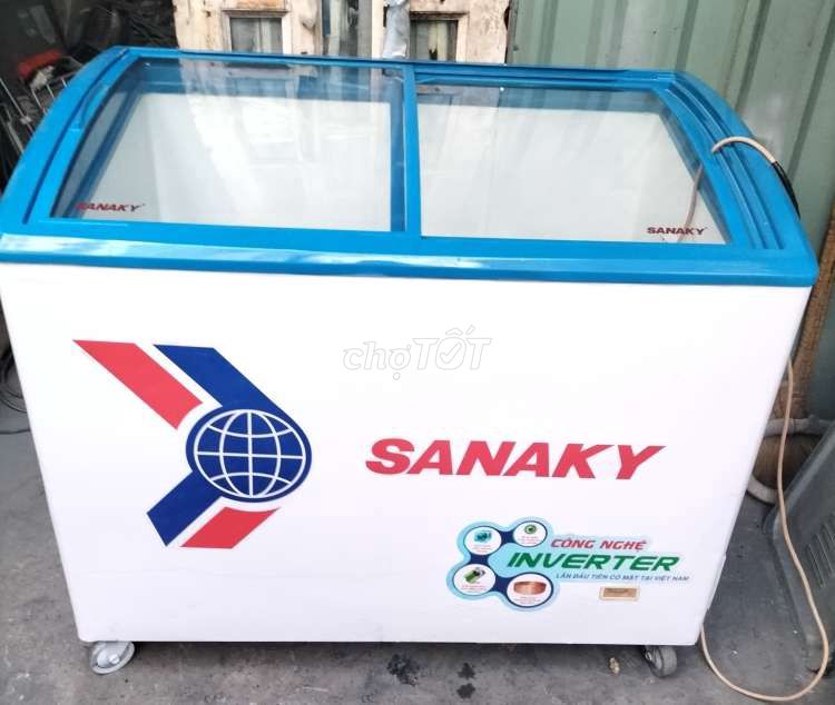 Tủ đông Sanaky kính lùa 305lít .