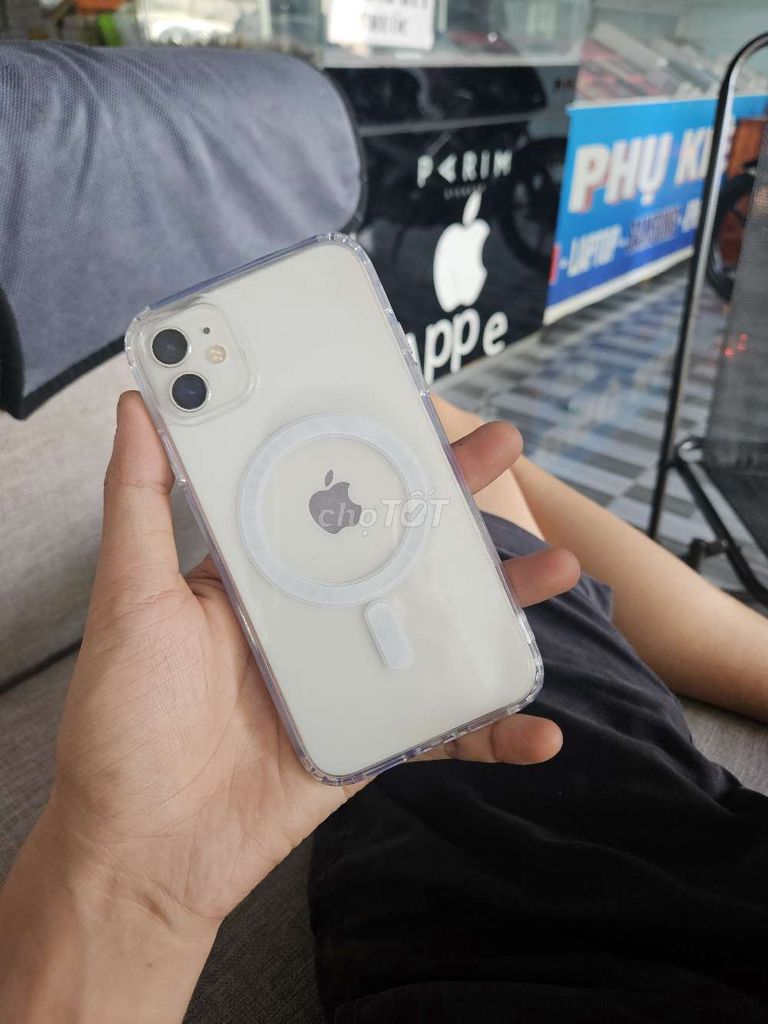 Apple iPhone 11 64GB Trắng Đã sử dụng. Mua bán Điện thoại tại Huyện Châu Đức Bà Rịa - Vũng Tàu được đăng bởi võ văn thịnh hình 1