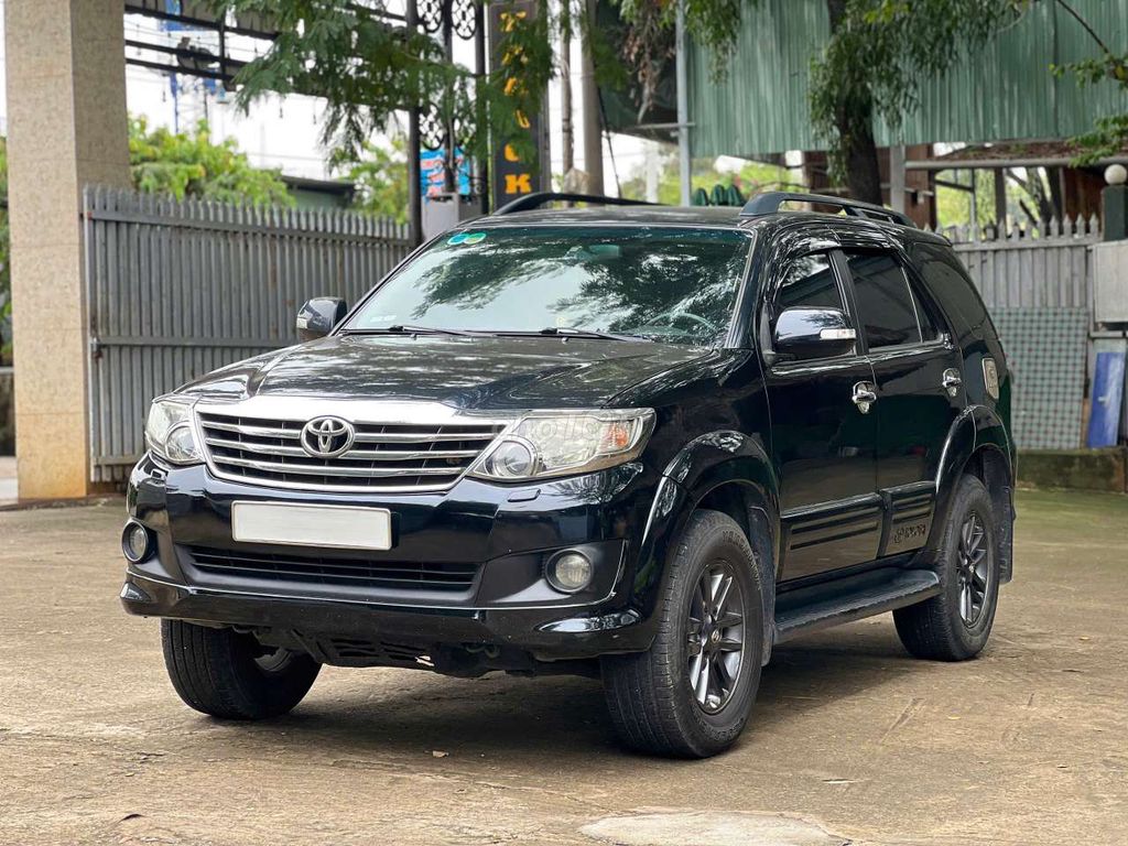 Hàng tốt - Toyota Fortuner 2014 2.7V 4WD (2 cầu). Mua bán Ô tô tại Thành phố Thuận An Bình Dương được đăng bởi Xe zin hình 1