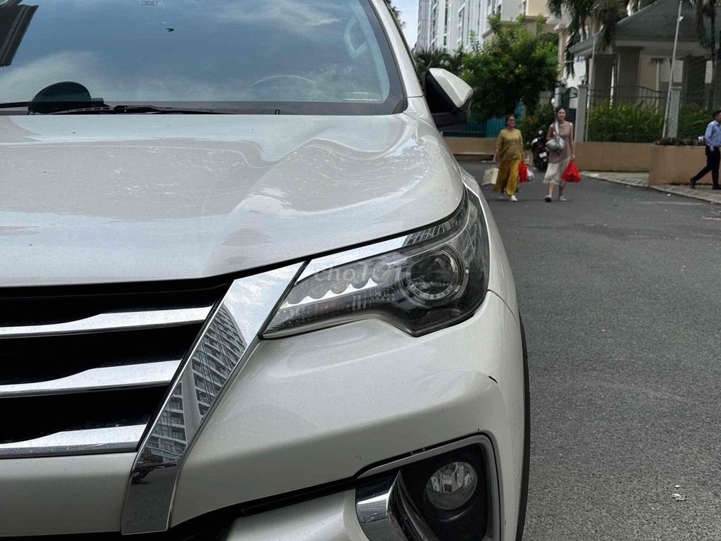 Toyota Fortuner 2019 2.8V 4x4 AT - 135000 km 2 cầu. Mua bán Ô tô tại Quận Bình Thạnh Tp Hồ Chí Minh được đăng bởi phuongneo hình 9
