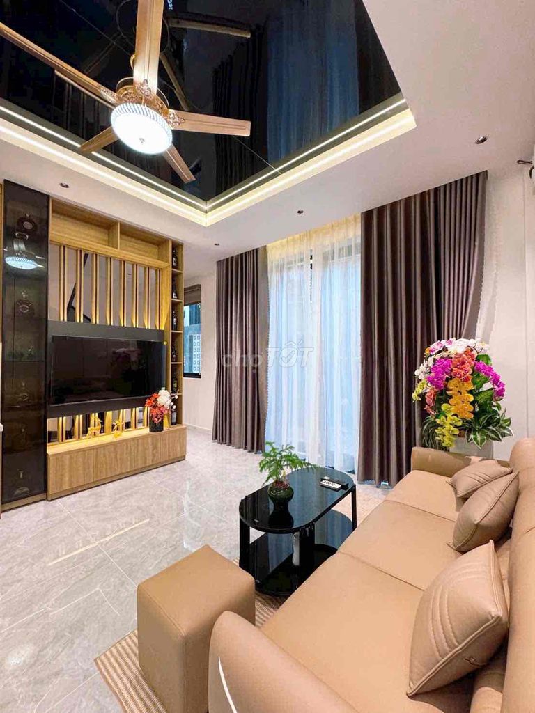 Nhà Mai Lão Bạng - ngang 7.2m - 2 tầng - 4.x tỉ