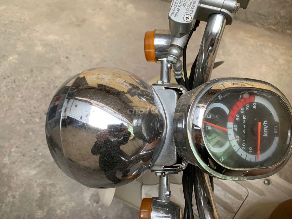 Honda Crea 2022 Vàng kem. Mua bán Xe máy tại Quận Hoàng Mai Hà Nội được đăng bởi Minhtuan hình 7