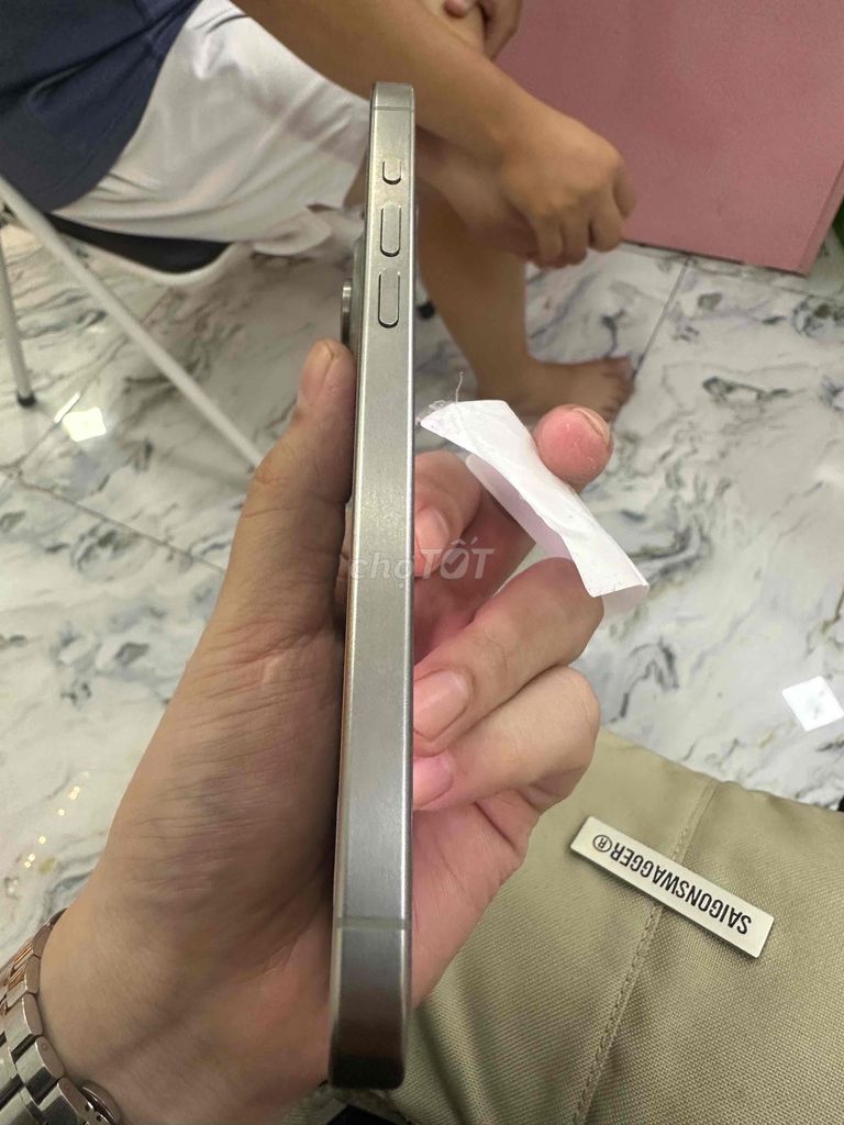 Apple iPhone 15 Pro Max 256GB Xám Ám nhẹ. Mua bán Điện thoại tại Quận Phú Nhuận Tp Hồ Chí Minh được đăng bởi Đức Anh hình 1