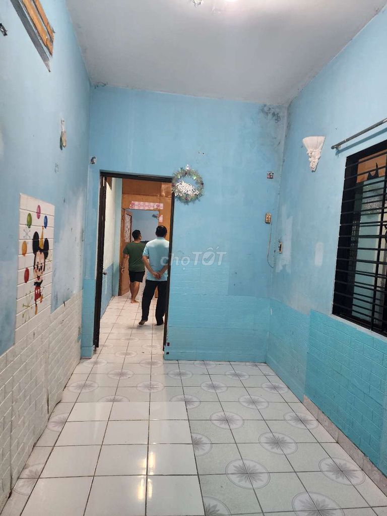 Cho thue nhà Nguyễn Văn lượng. dt 5 x 16 2pn. 2wc