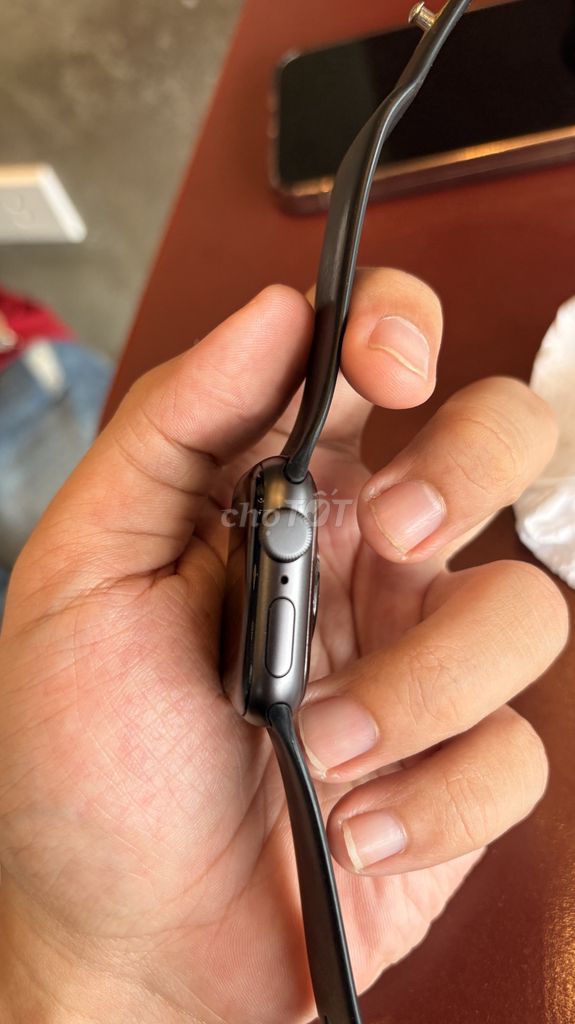 Apple Watch SE 40mm Đen. Mua bán Thiết bị đeo thông minh tại Quận Sơn Trà Đà Nẵng được đăng bởi Nguyễn Bách hình 1