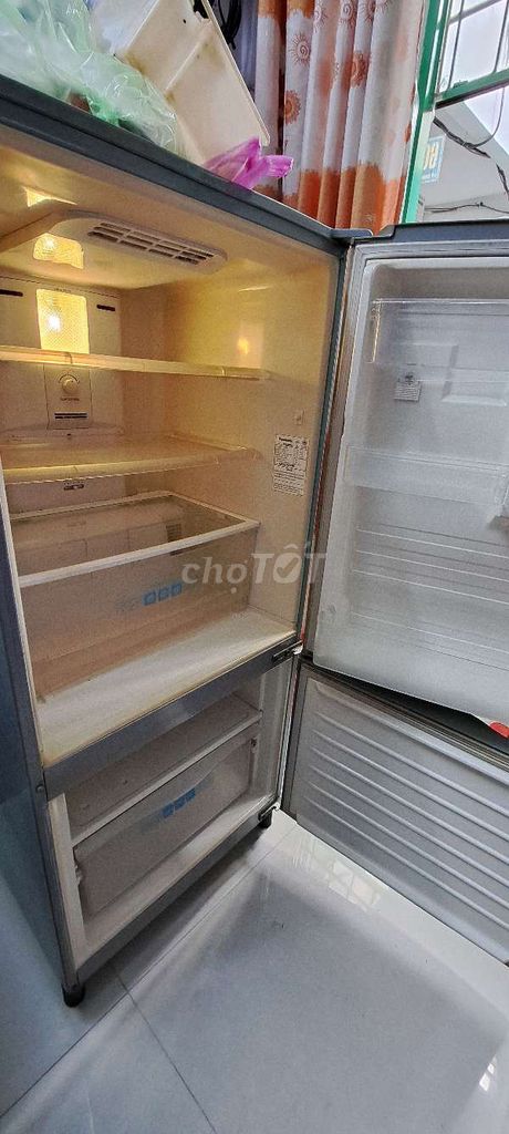 Tủ lạnh Panasonic 120l  VEGERATOR Xám. Mua bán Tủ lạnh tại Quận 3 Tp Hồ Chí Minh được đăng bởi Vinh hình 1