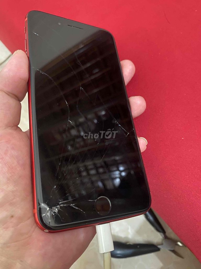 Apple iPhone 8 Plus Đỏ. Mua bán Điện thoại tại Huyện Kỳ Anh Hà Tĩnh được đăng bởi Mạnh Hùng hình 1