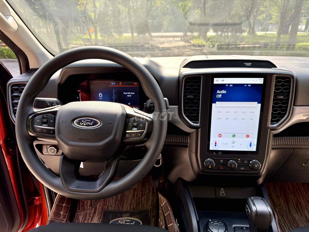 Ford Ranger  XLS 2.0L 4x4 AT 2024. Mua bán Ô tô tại Quận Long Biên Hà Nội được đăng bởi No1 AUTO hình 15