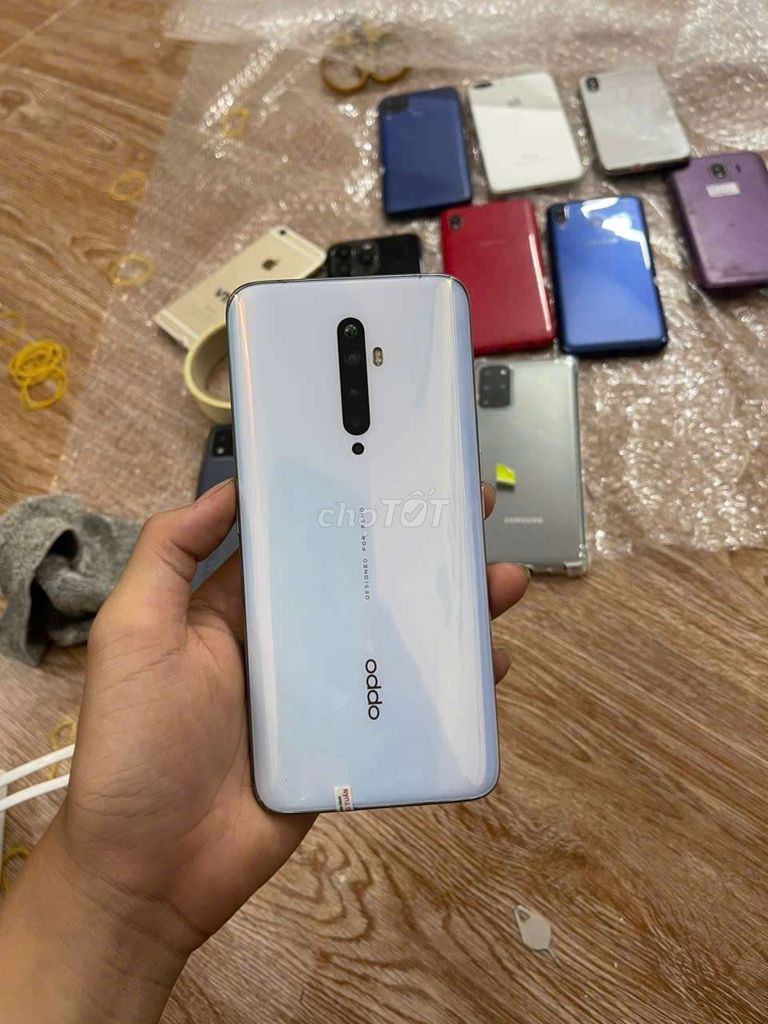 Oppo Reno 2F, 8/128g, cam thụt thò, mất vân. Mua bán Điện thoại tại Thành phố Thủ Dầu Một Bình Dương được đăng bởi Phước Mobile hình 1