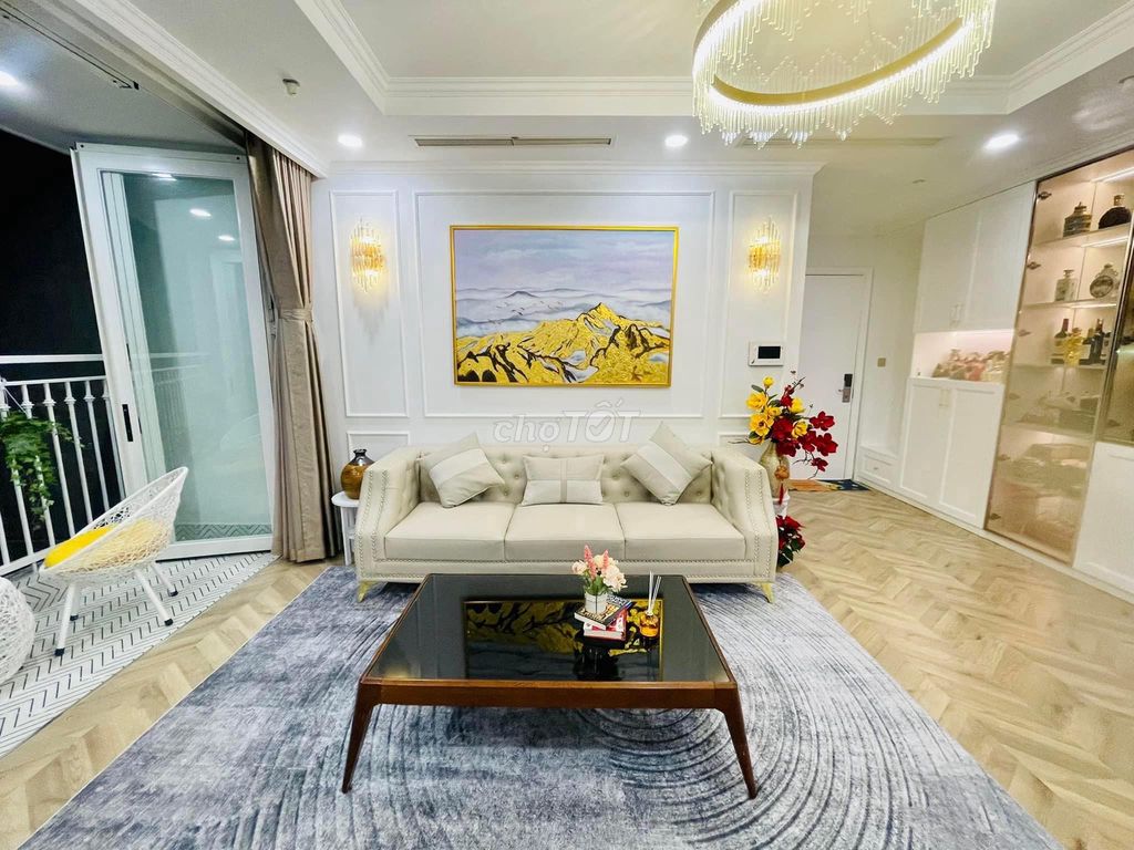 VINHOMES CENTRAL PARK - 2PN - 18 TRIỆU - FULL NỘI THẤT