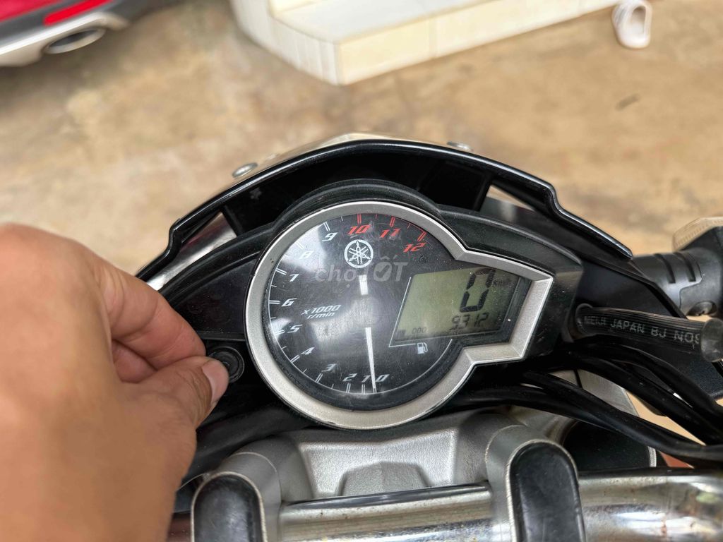 cần bán xe fz150 nhập indo bản đủ