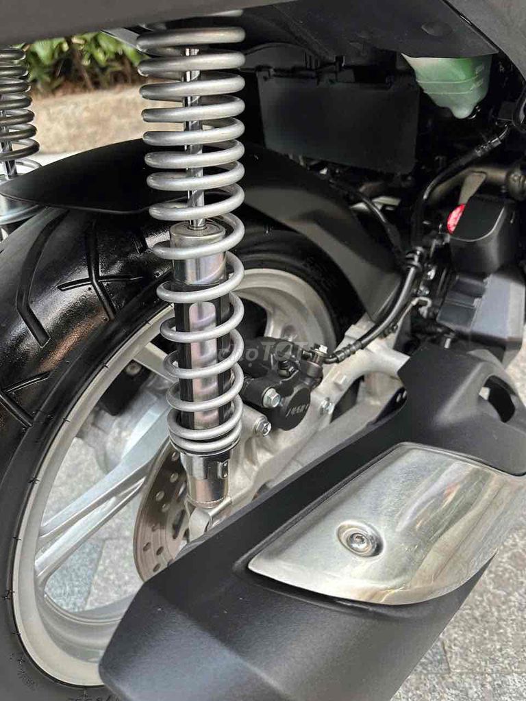 Honda SH 125 CBS 2024 Đen. Mua bán Xe máy tại Quận Đống Đa Hà Nội được đăng bởi Xe Máy Vượng Trung hình 9