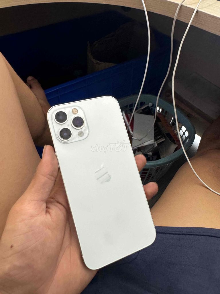 Apple iPhone 12 Pro Max 128GB Trắng Đã sử dụng. Mua bán Điện thoại tại Thị xã Tân Uyên Bình Dương được đăng bởi huy nhỏ hình 1