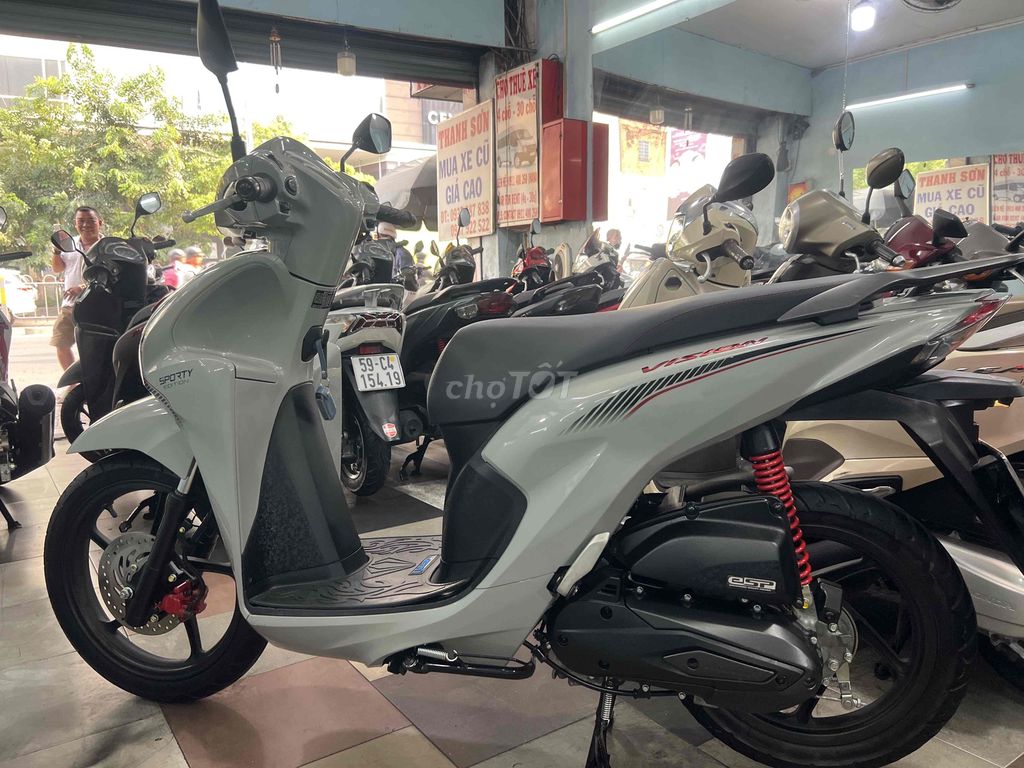 mới về vision màu xi măng mới như thùng nhe ac oi. Mua bán Xe máy tại Quận Phú Nhuận Tp Hồ Chí Minh được đăng bởi CuBi Thanh Sơn hình 4