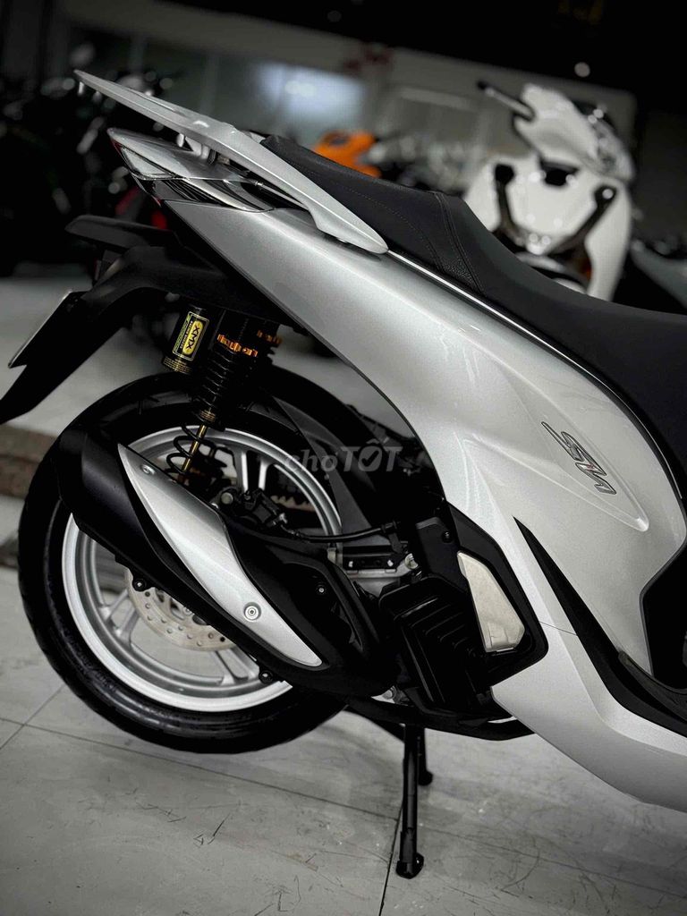 Sh125 2024 Odo8k Lướt chính chủ ký. Mua bán Xe máy tại Thị xã Phú Mỹ Bà Rịa - Vũng Tàu được đăng bởi Cửa Hàng Xe Máy Phú Mỹ hình 10