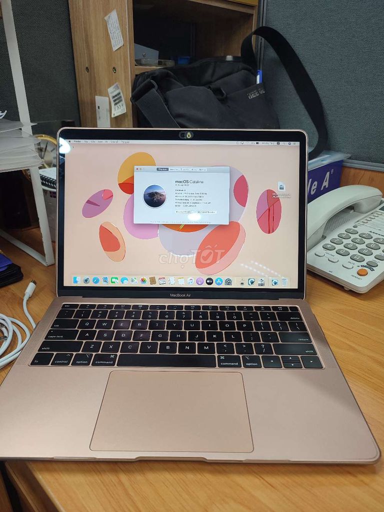 Apple MacBook Air 2018 i5 8GB/128GB. Mua bán Laptop tại Quận 1 Tp Hồ Chí Minh được đăng bởi Anh Khoa Linh kiện macbook hình 1