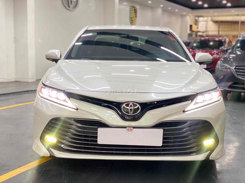 Toyota Camry 2021 2.0G - 15000 km siêu lướt. Mua bán Ô tô tại Thành phố Thủ Đức Tp Hồ Chí Minh được đăng bởi Bá Lộc hình 1