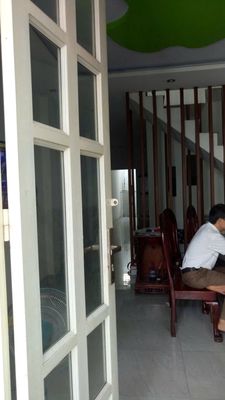 Cho thuê nhà lầu nguyên căn, hẻm ô tô
