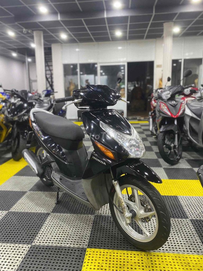 Click chính chủ, máy êm thì thầm bao vọt biển SG. Mua bán Xe máy tại Quận 8 Tp Hồ Chí Minh được đăng bởi Quân  hình 6