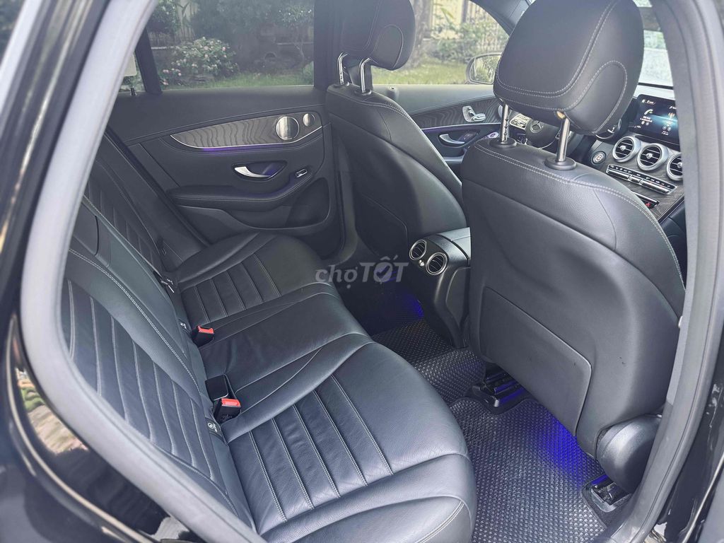 Mercedes Benz GLC 2021 200 4Matic - 43500 km. Mua bán Ô tô tại Quận Bình Tân Tp Hồ Chí Minh được đăng bởi Huỳnh Thiên Bảo hình 15