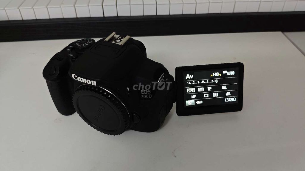 Canon 700D + EF 50mm f/1.8 STM (Full Phụ Kiện). Mua bán Máy ảnh, Máy quay tại Quận Ninh Kiều Cần Thơ được đăng bởi Nhật Thiên hình 1