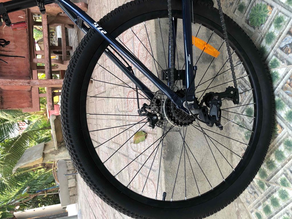 Xe đạp vinbike mới 98 %