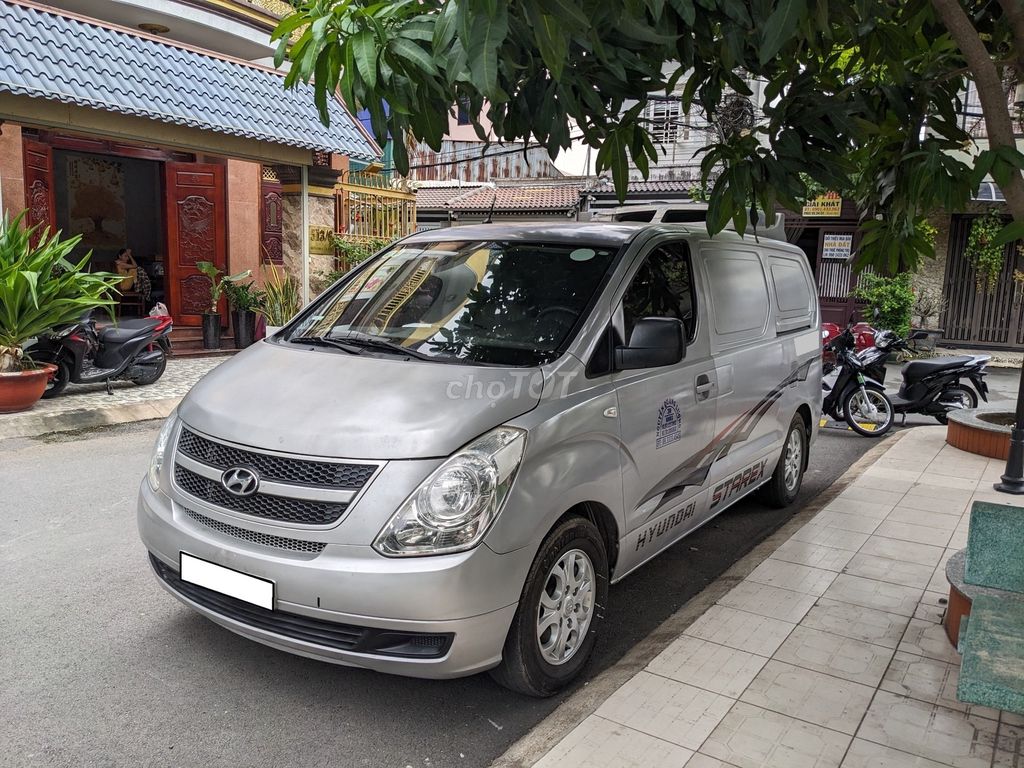 Starex 2014 máy dầu số tự động, tải van 03 chổ. Mua bán Ô tô tại Quận Gò Vấp Tp Hồ Chí Minh được đăng bởi Xuân Trường hình 11