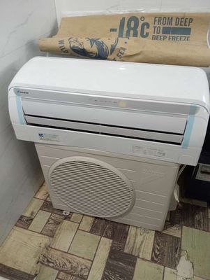 Điều Hòa Daikin 14000 btu