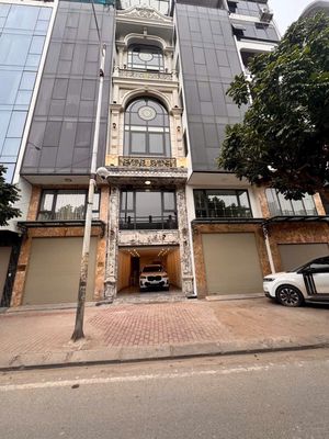 House in Long Biên