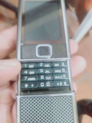 Bán đt Nokia 8800 như hình không rõ tình trạng