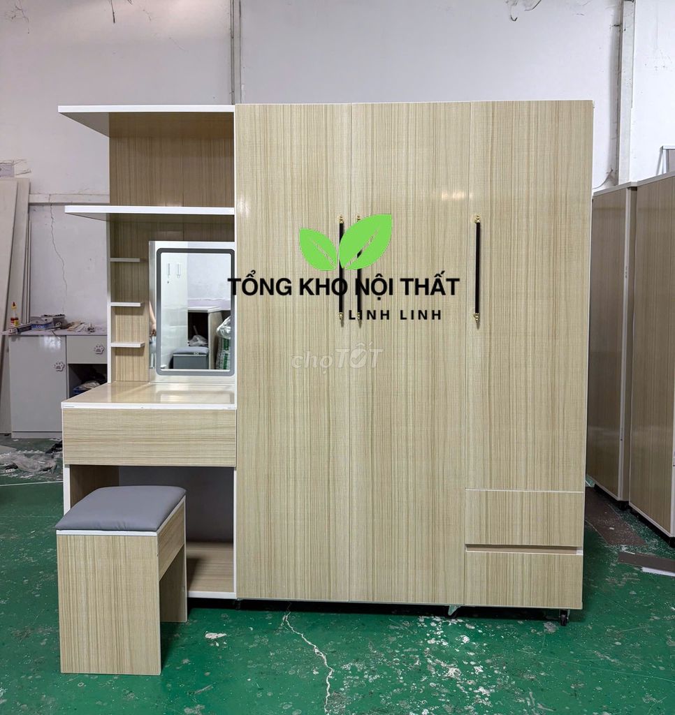 Tủ quần áo--*Tủ quần áo--*Tủ quần áo--*Tủ quần áo-. Mua bán Tủ, kệ gia đình tại Quận 7 Tp Hồ Chí Minh được đăng bởi Linh nttl hình 1