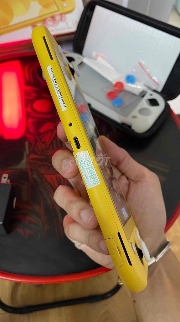 Nintendo switch lite. Mua bán Thiết bị chơi game tại Quận Gò Vấp Tp Hồ Chí Minh được đăng bởi Bunny boy hình 3