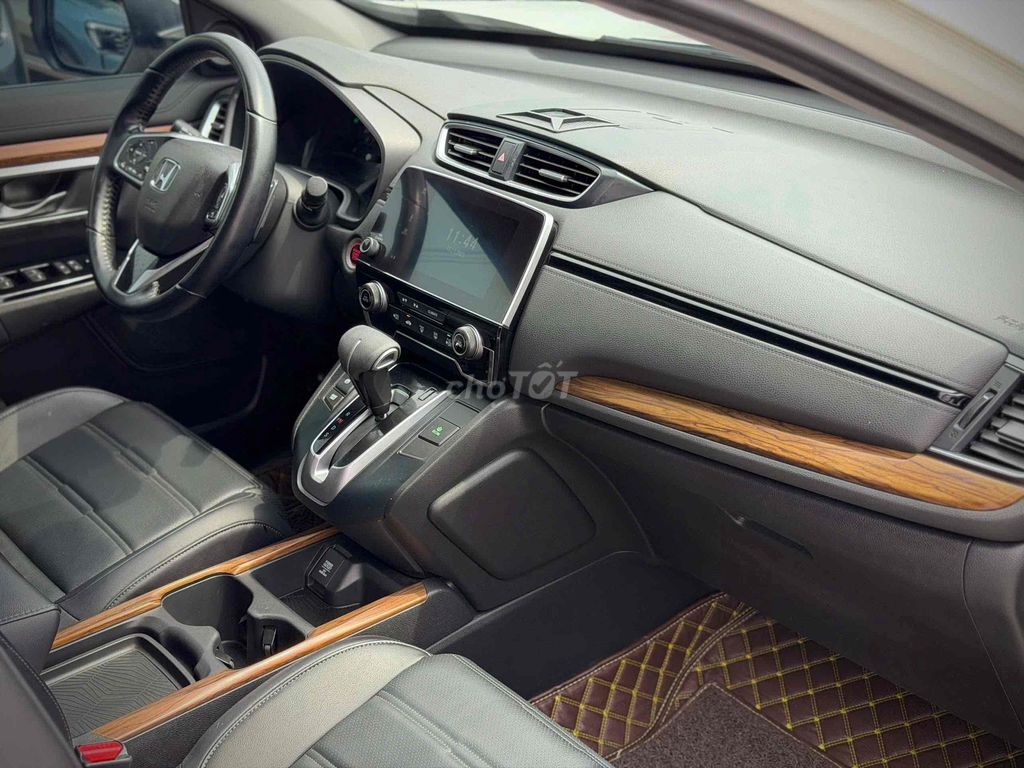 Honda CR V 2018 G - 23000 km - Gia đình 1 Chủ. Mua bán Ô tô tại Quận Bình Tân Tp Hồ Chí Minh được đăng bởi Huỳnh Thái Đảm hình 10