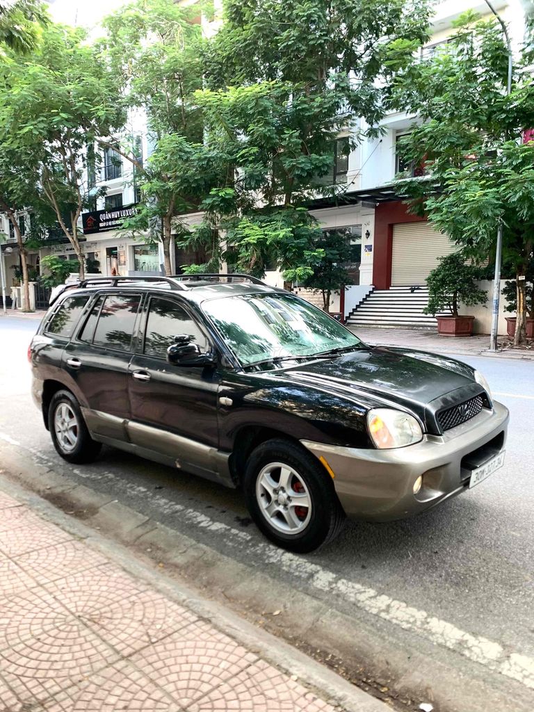 Hyundai Santafe Gold 2005 Tự động Đen