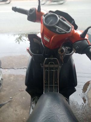 Yamaha Nouvo 5 Đỏ đen. Mua bán Xe máy tại Quận 11 Tp Hồ Chí Minh được đăng bởi Nguyễn Minh Tuấn