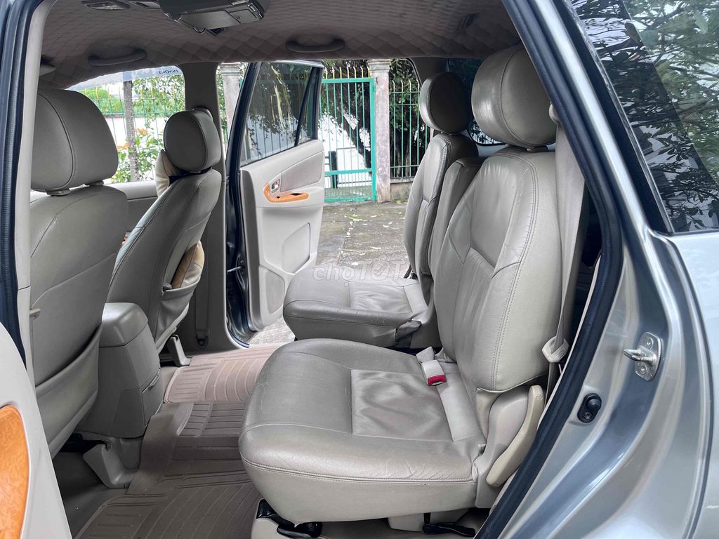 Innova2011 SR 7 ghế,rất ít xe- odo 107n km.cuc đep. Mua bán Ô tô tại Huyện Bình Chánh Tp Hồ Chí Minh được đăng bởi Minh Nhựt  hình 10