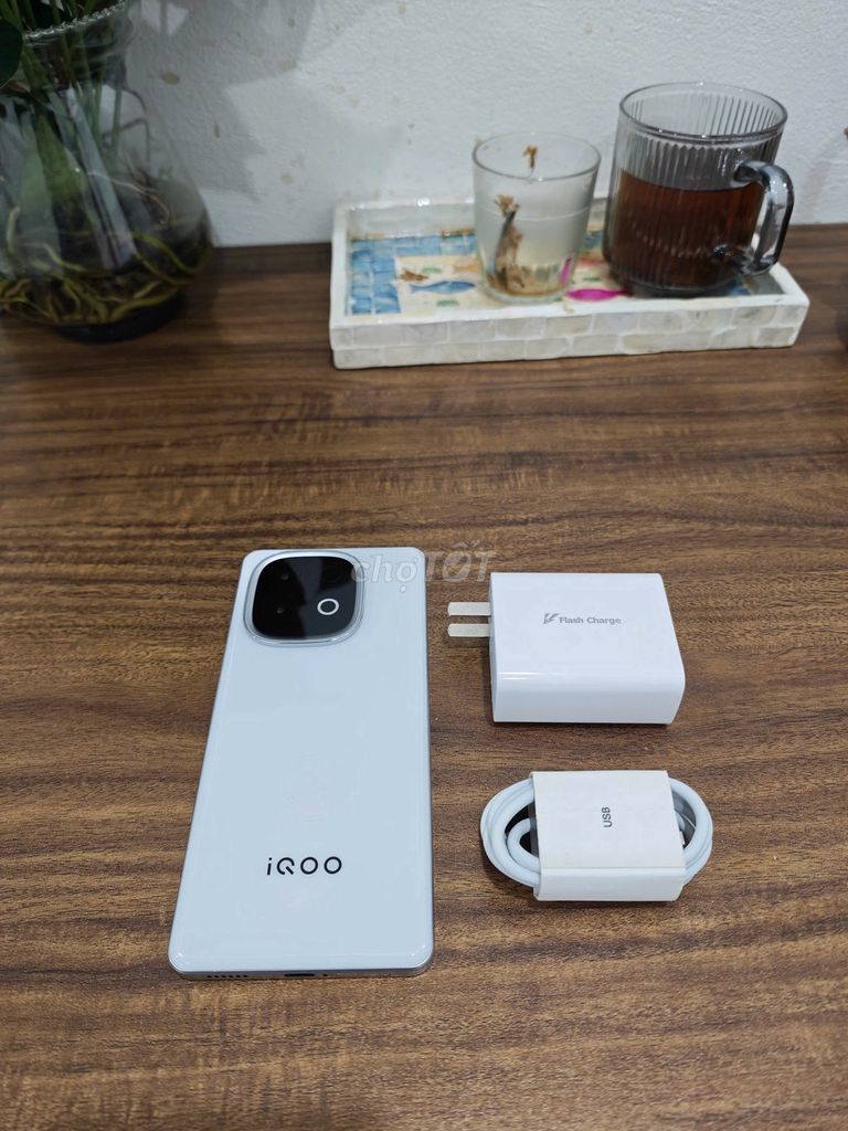 Vivo IQOO Z10 Turbo Plus 5G 12/256 sạc 80w có COD. Mua bán Điện thoại tại Quận Hoàng Mai Hà Nội được đăng bởi Trần Ngọc Hiếu hình 1